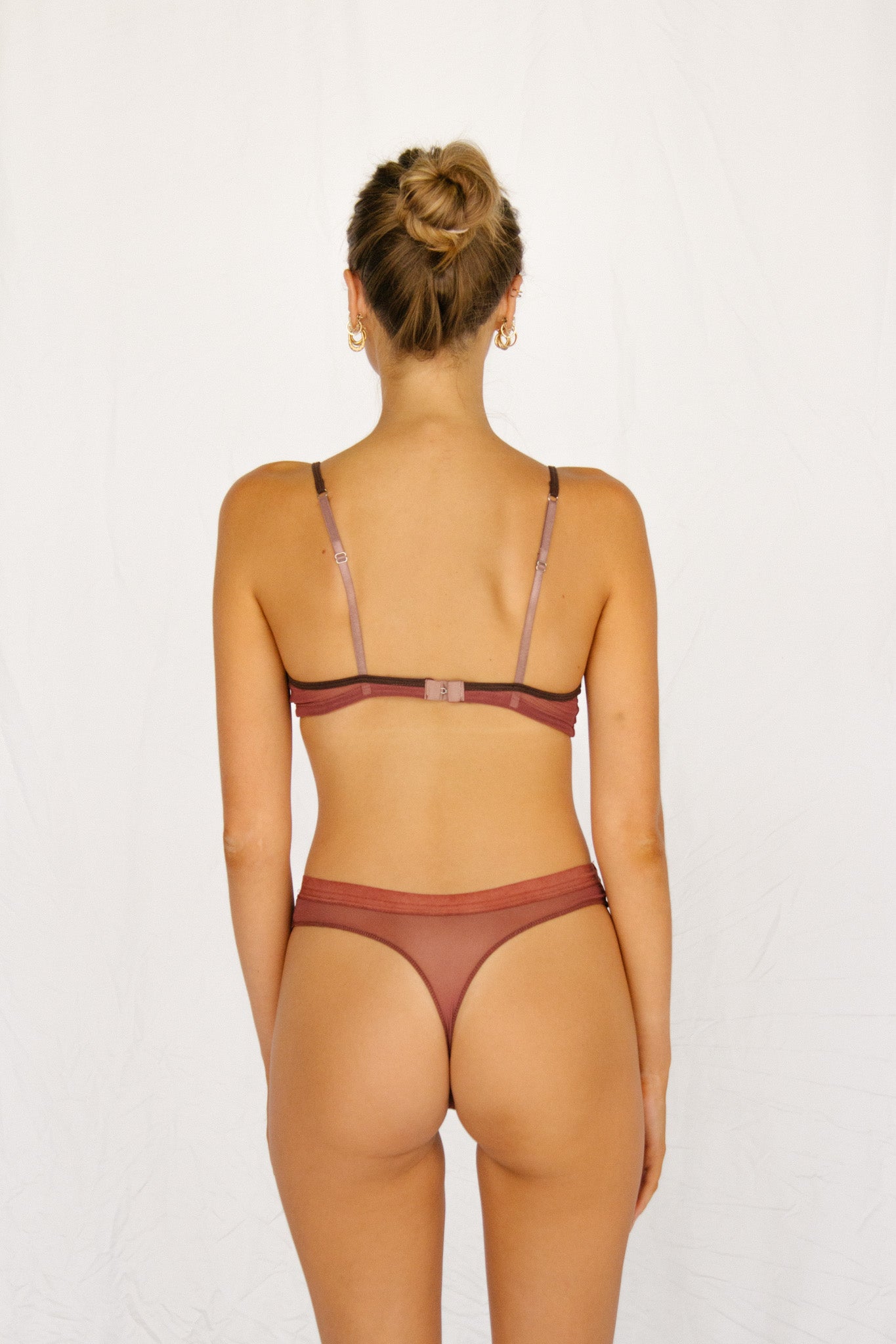 mesh g-string mocha